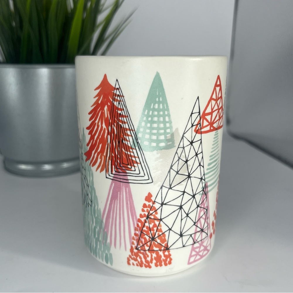 Starbucks Holiday 2017 Christmas‎ Tree Coffee/Tea Mug 12oz Ceramic Collectable - Picture 4 of 6